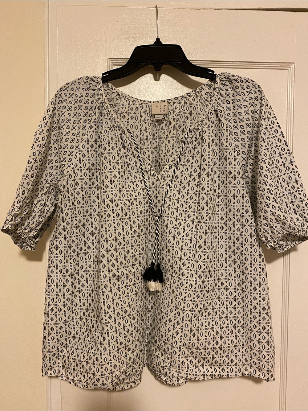 🎀 5/$20 🎀 A New Day black and white short sleeve top size large